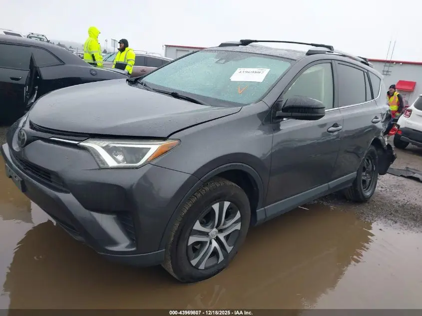 2018 TOYOTA RAV4 LE