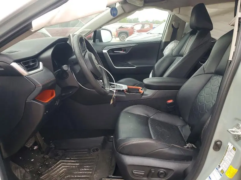2019 TOYOTA RAV4 ADVENTURE  