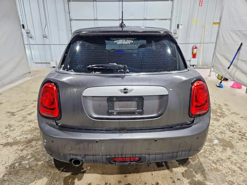 2015 MINI COOPER   