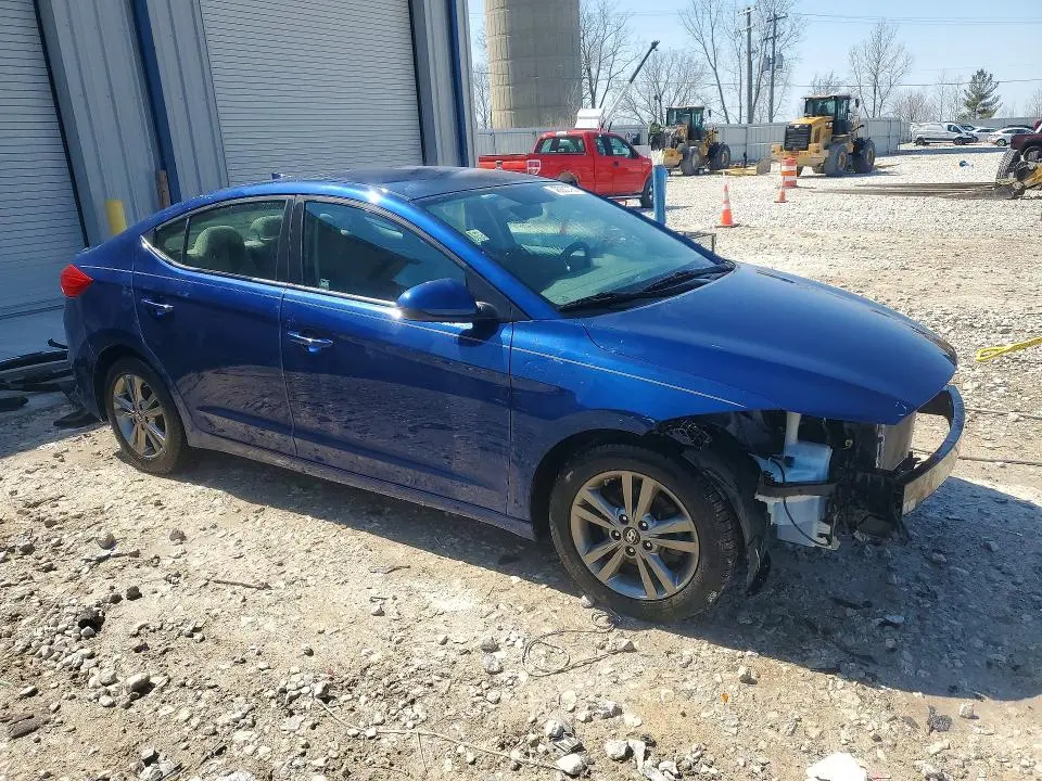 2017 HYUNDAI ELANTRA SE  