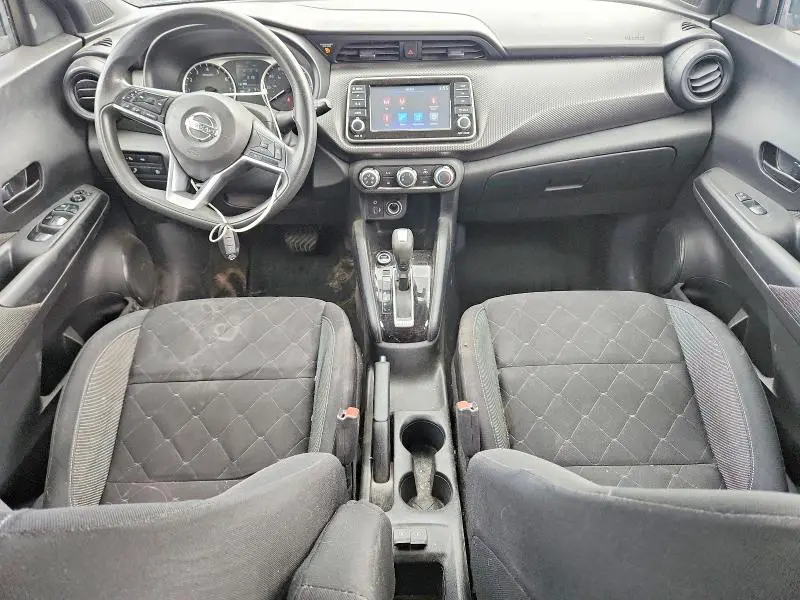2020 NISSAN KICKS S  