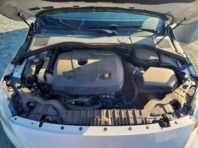 2017 VOLVO S60   