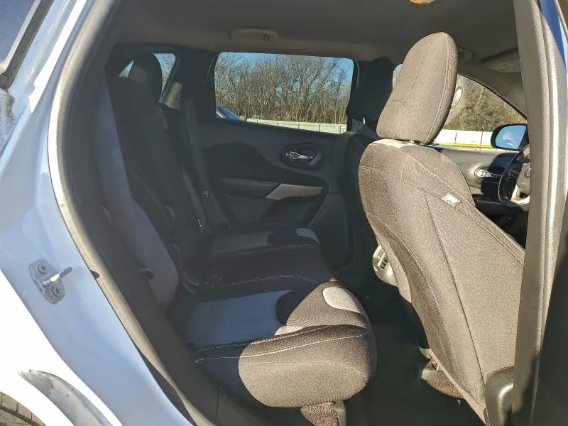 2017 JEEP CHEROKEE SPORT  