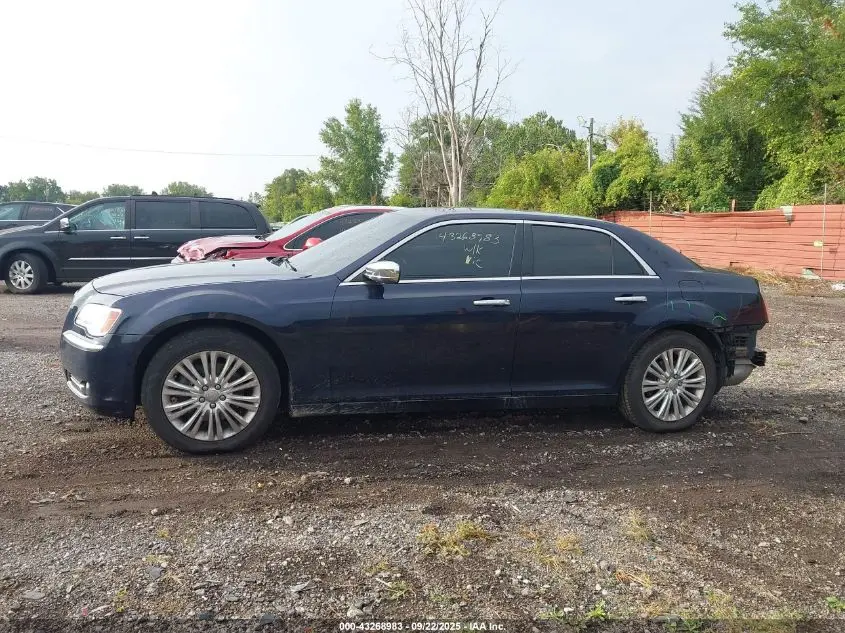 2012 CHRYSLER 300 LIMITED