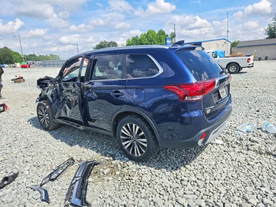 2020 MITSUBISHI OUTLANDER SE  