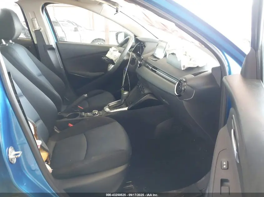 2017 TOYOTA YARIS IA  