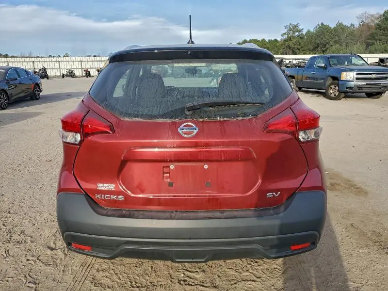 2019 NISSAN KICKS S  
