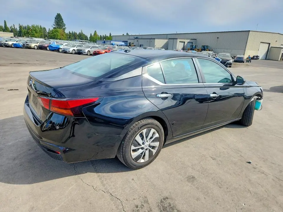 2020 NISSAN ALTIMA S  