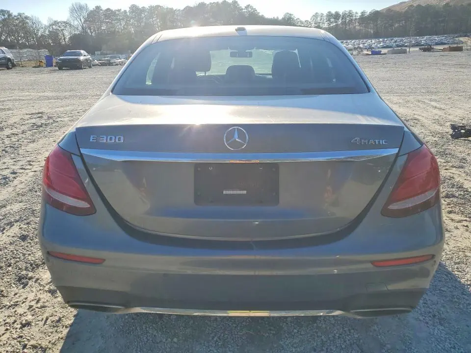 2017 MERCEDES-BENZ E 300 4MATIC  
