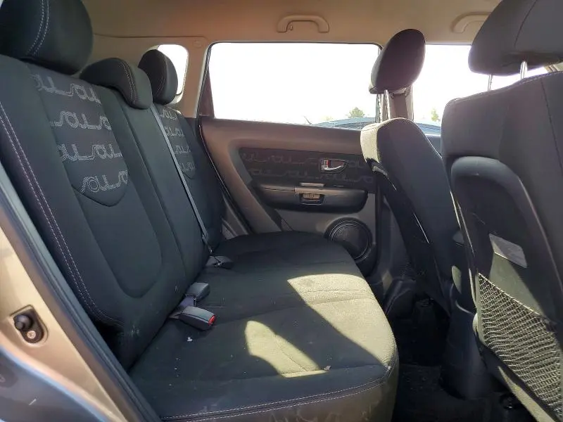 2012 KIA SOUL +  