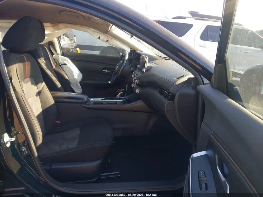 2021 NISSAN SENTRA SR XTRONIC CVT
