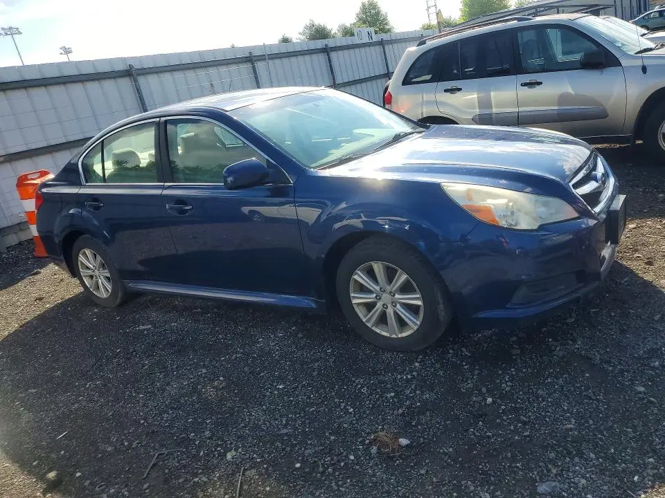 2010 SUBARU LEGACY 2.5I PREMIUM  