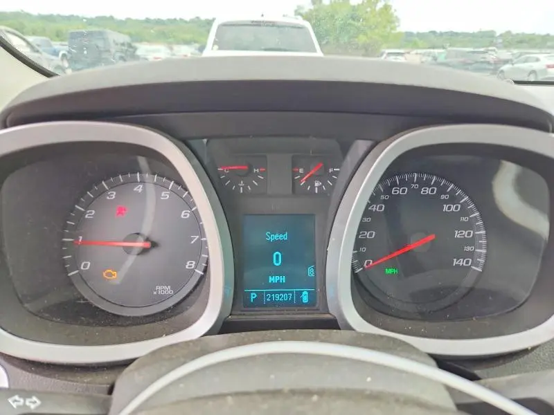 2010 CHEVROLET EQUINOX LT  