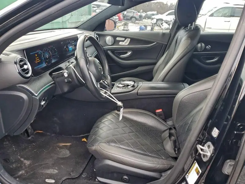 2019 MERCEDES-BENZ E 300  