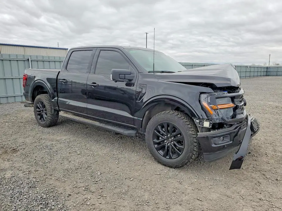 2024 FORD F150 XLT  