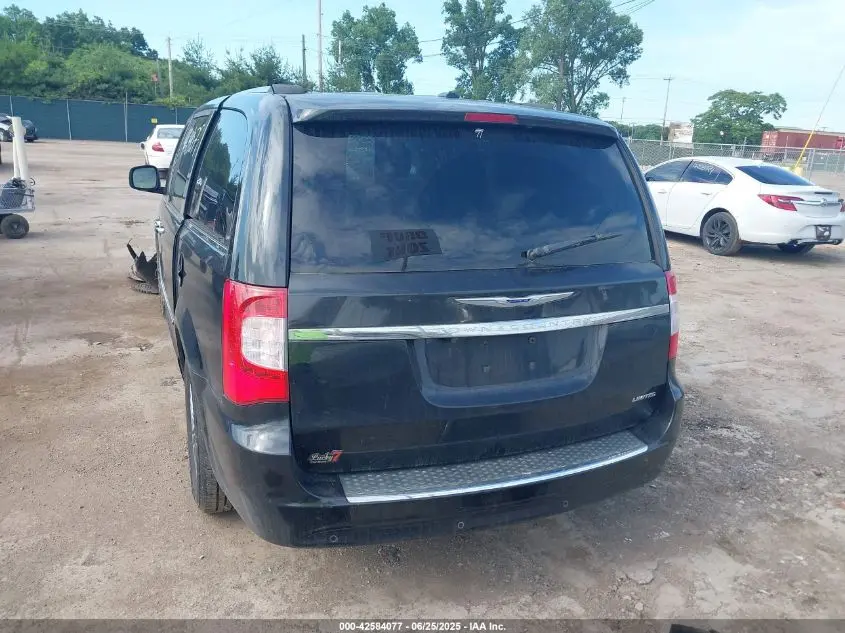 2011 CHRYSLER TOWN & COUNTRY LIMITED
