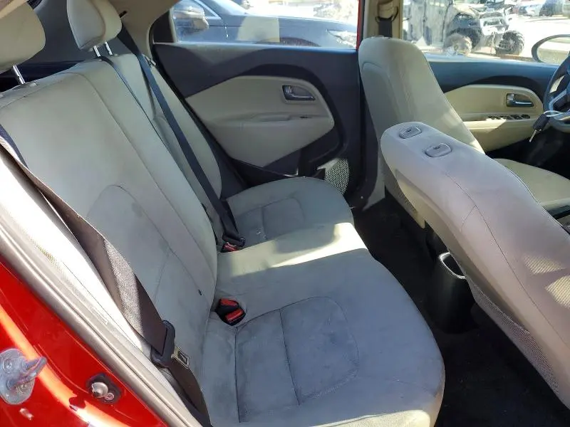 2013 KIA RIO LX  