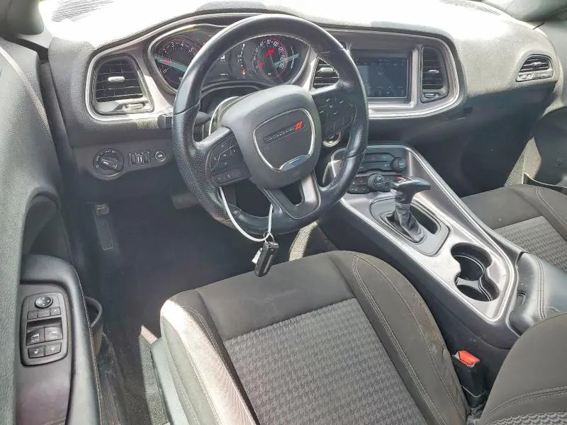 2021 DODGE CHALLENGER SXT  