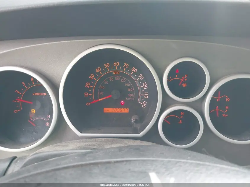 2010 TOYOTA TUNDRA GRADE 5.7L V8