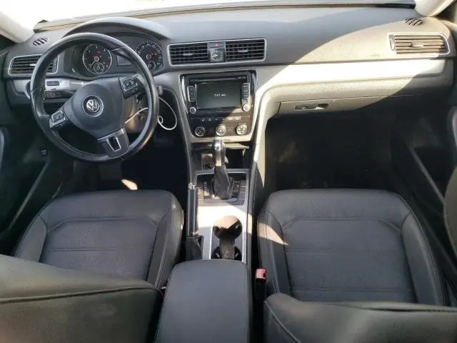 2014 VOLKSWAGEN PASSAT SE  