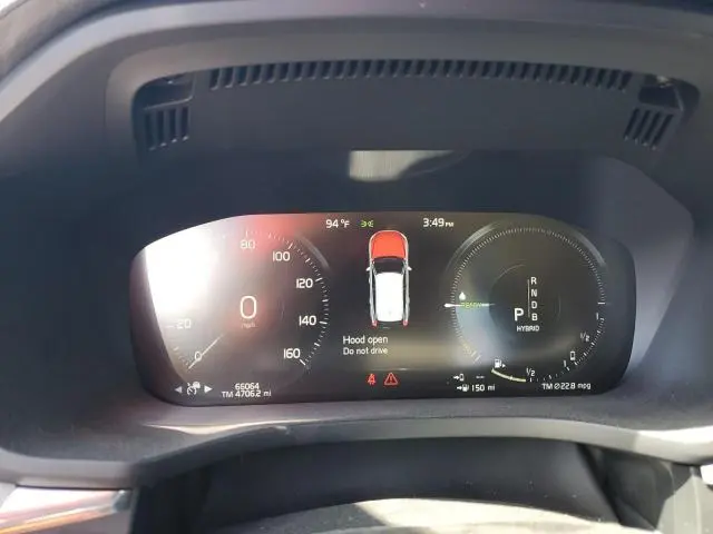 2018 VOLVO XC60 T8 INSCRIPTION  