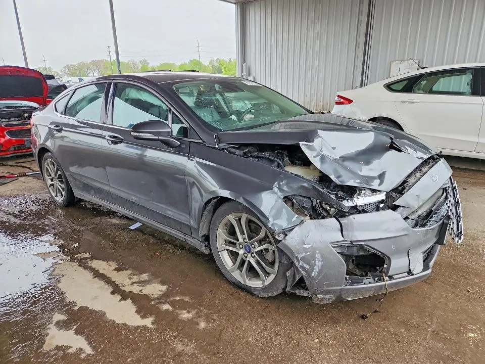 2020 FORD FUSION TITANIUM  
