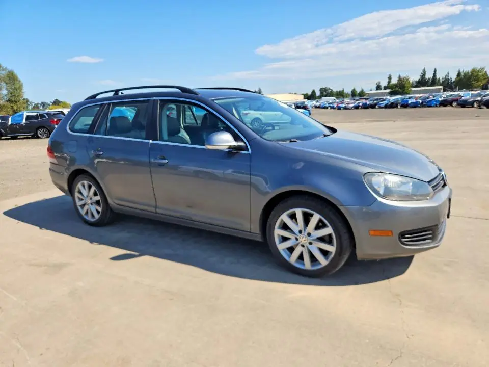 2013 VOLKSWAGEN JETTA TDI  