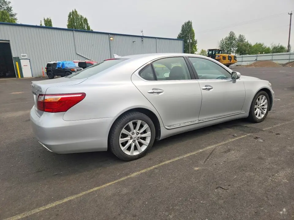 2012 LEXUS LS 460  