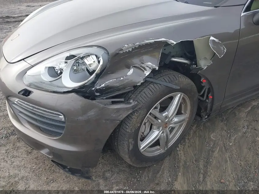 2014 PORSCHE CAYENNE S
