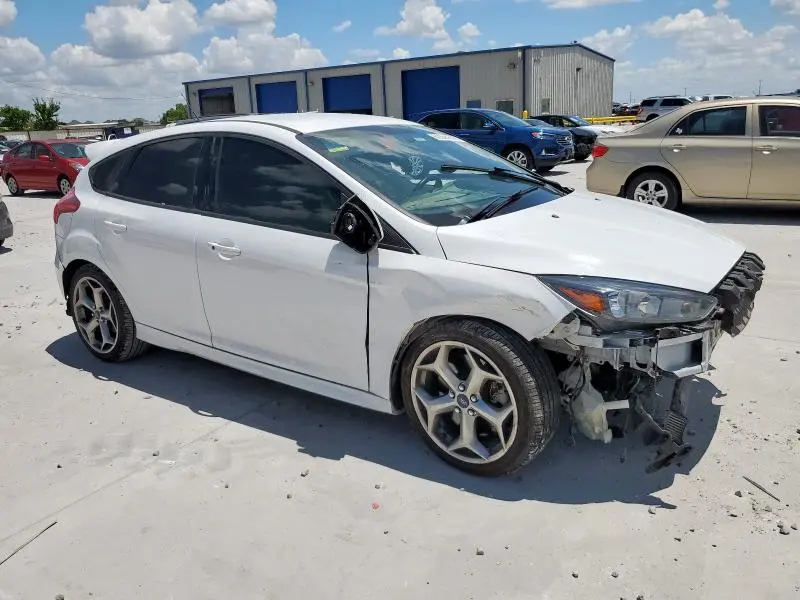 2017 FORD FOCUS ST  