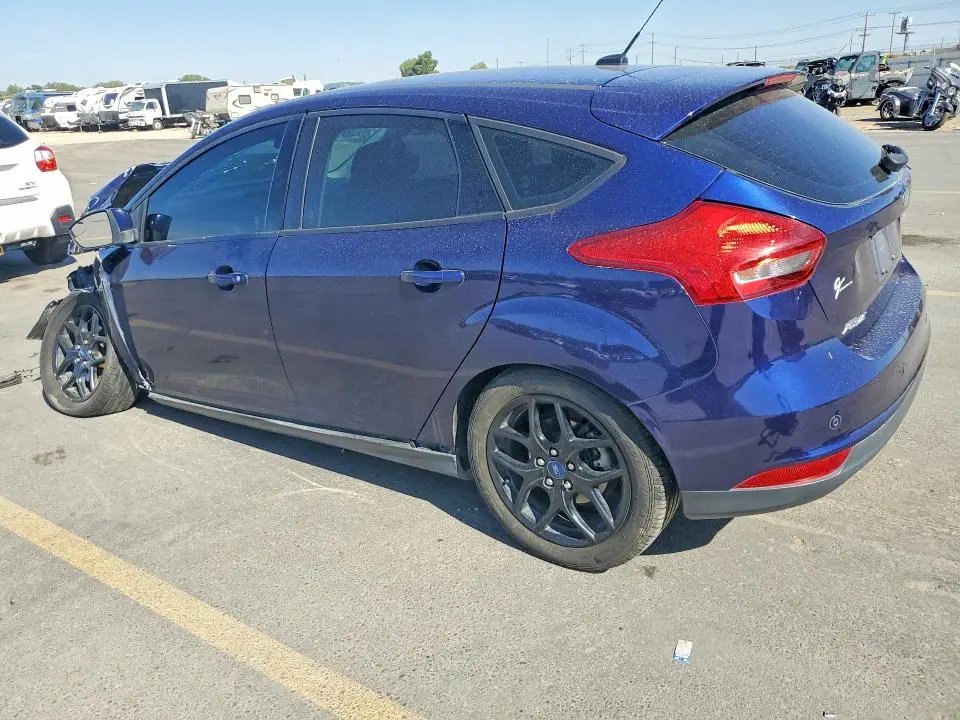 2016 FORD FOCUS SE  