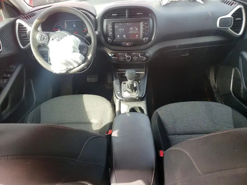 2021 KIA SOUL LX  
