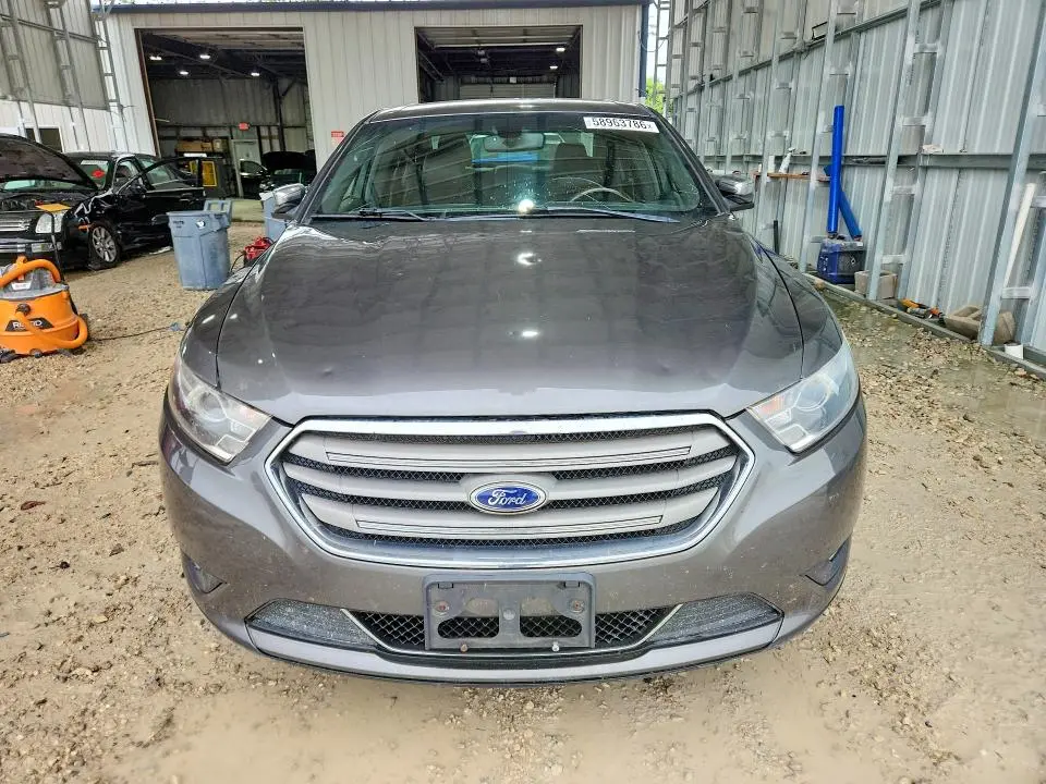 2015 FORD TAURUS LIMITED  