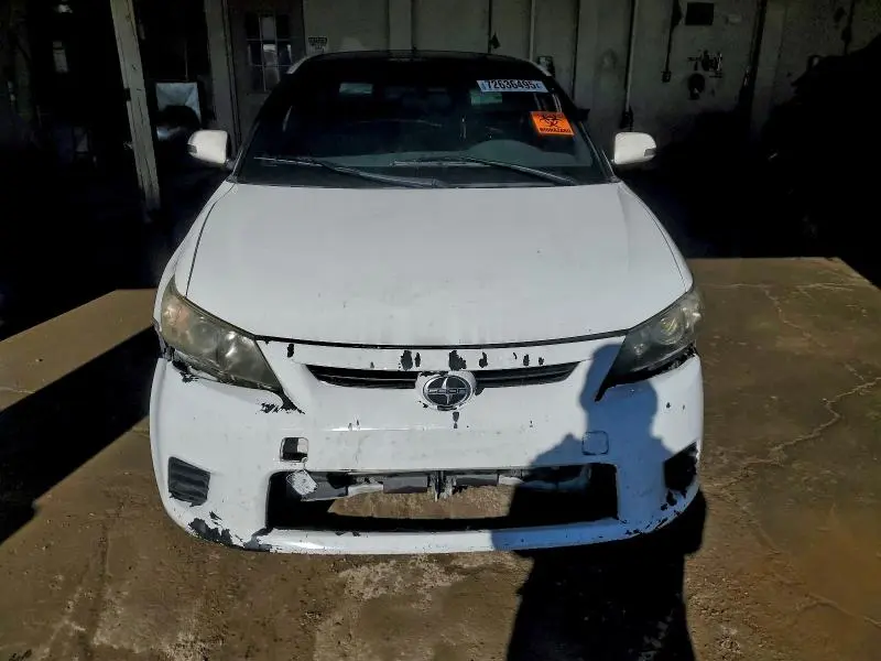 2011 TOYOTA SCION TC   