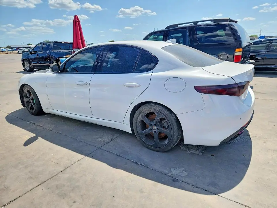 2018 ALFA ROMEO GIULIA   