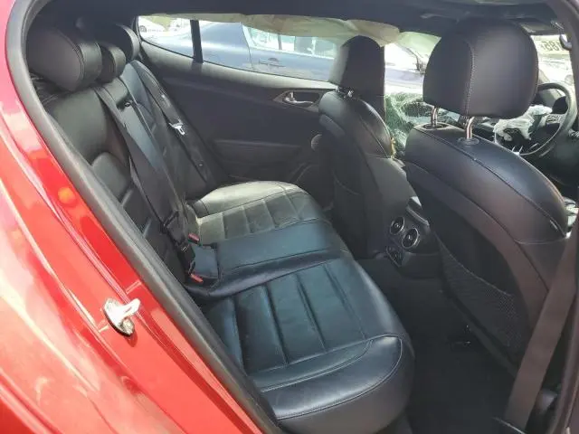 2018 KIA STINGER GT2  