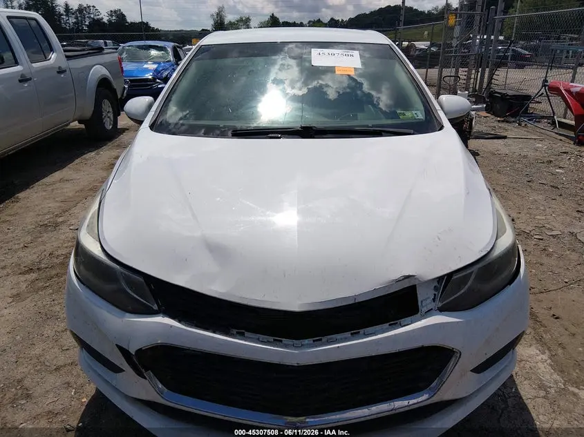2018 CHEVROLET CRUZE LT AUTO