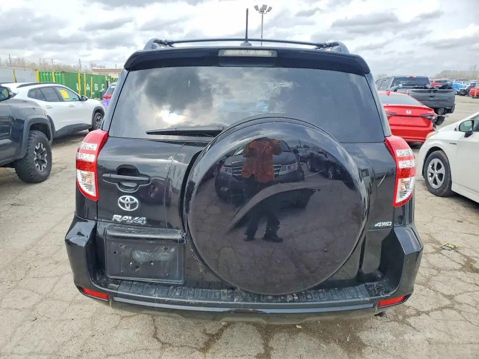2012 TOYOTA RAV4 BASE  
