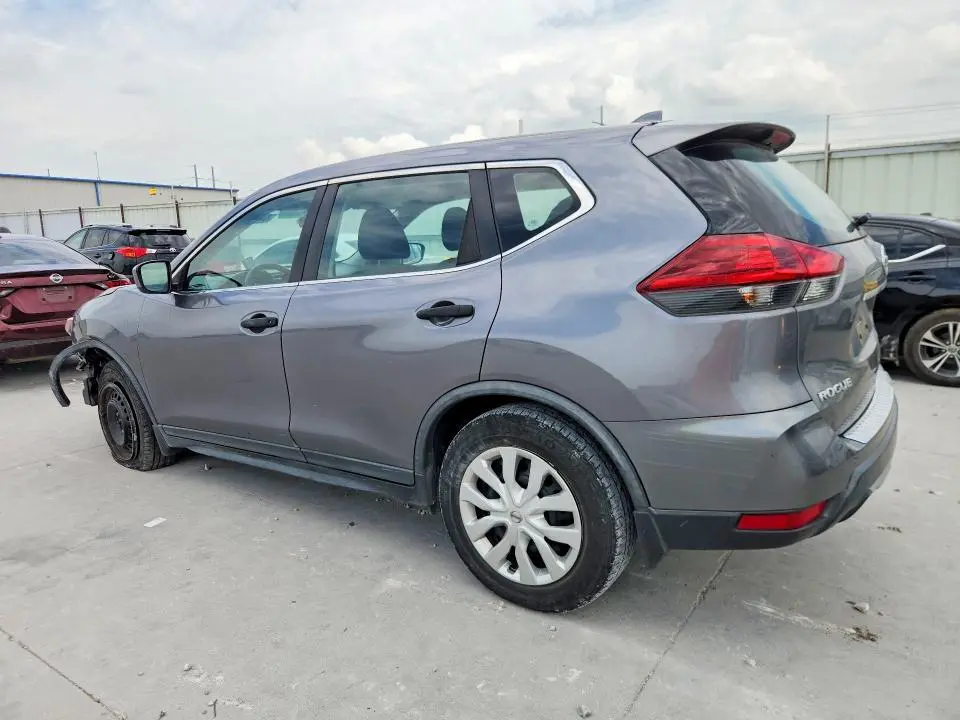 2018 NISSAN ROGUE S  