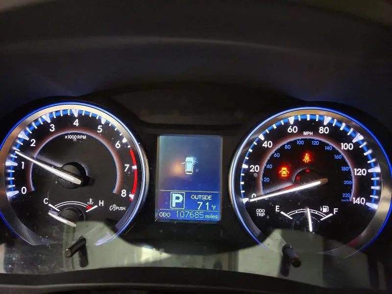 2015 TOYOTA HIGHLANDER LE PLUS  