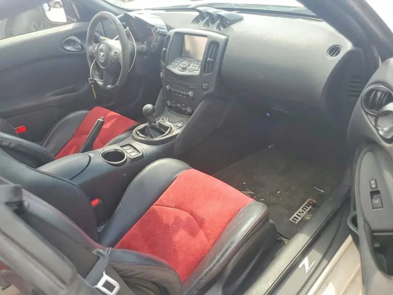 2016 NISSAN 370Z NISMO TECH  