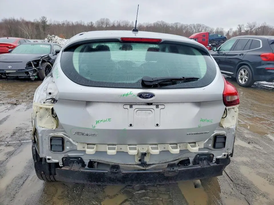 2018 FORD FOCUS TITANIUM  