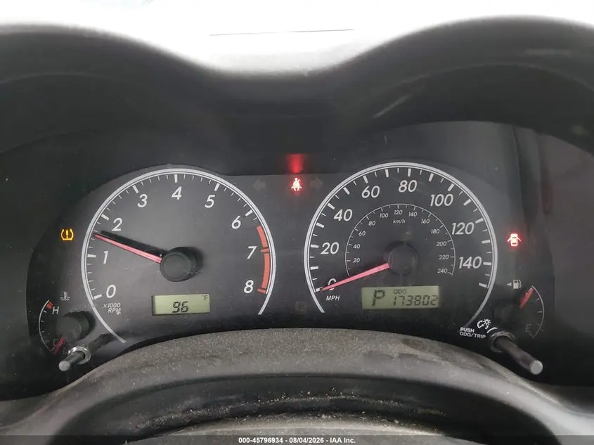 2013 TOYOTA COROLLA LE