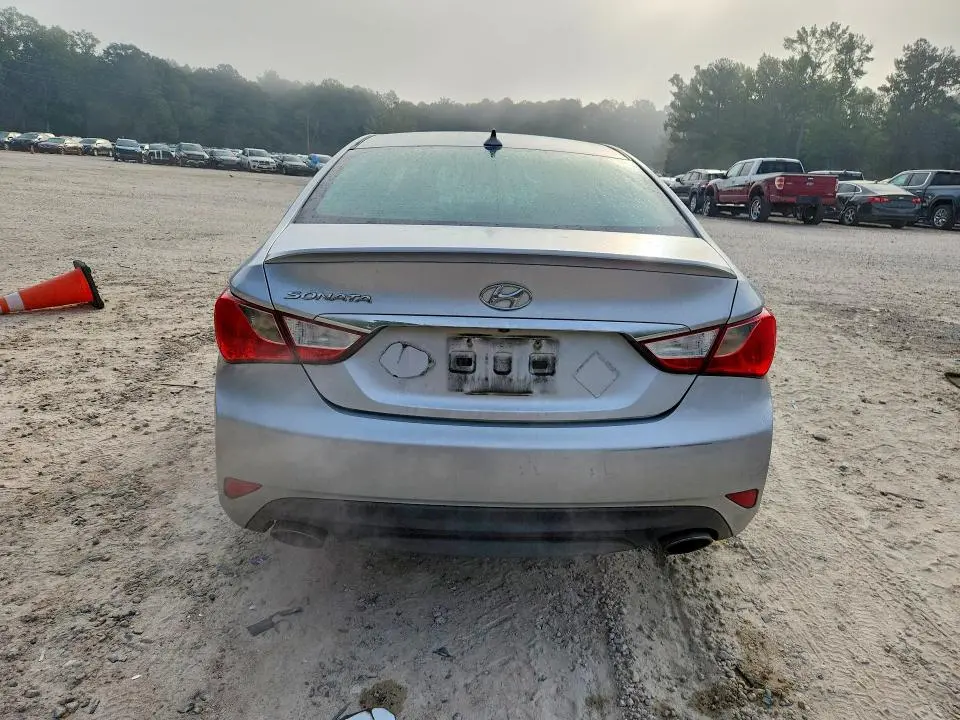 2014 HYUNDAI SONATA SE  