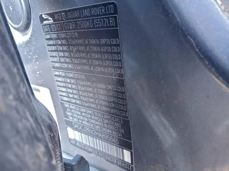 2017 JAGUAR F-PACE PREMIUM  