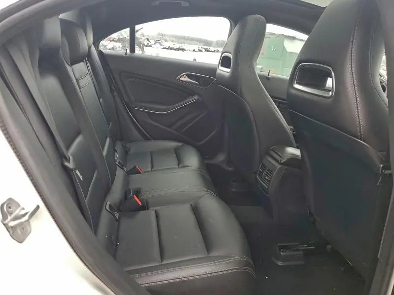 2018 MERCEDES-BENZ CLA 250 4MATIC  