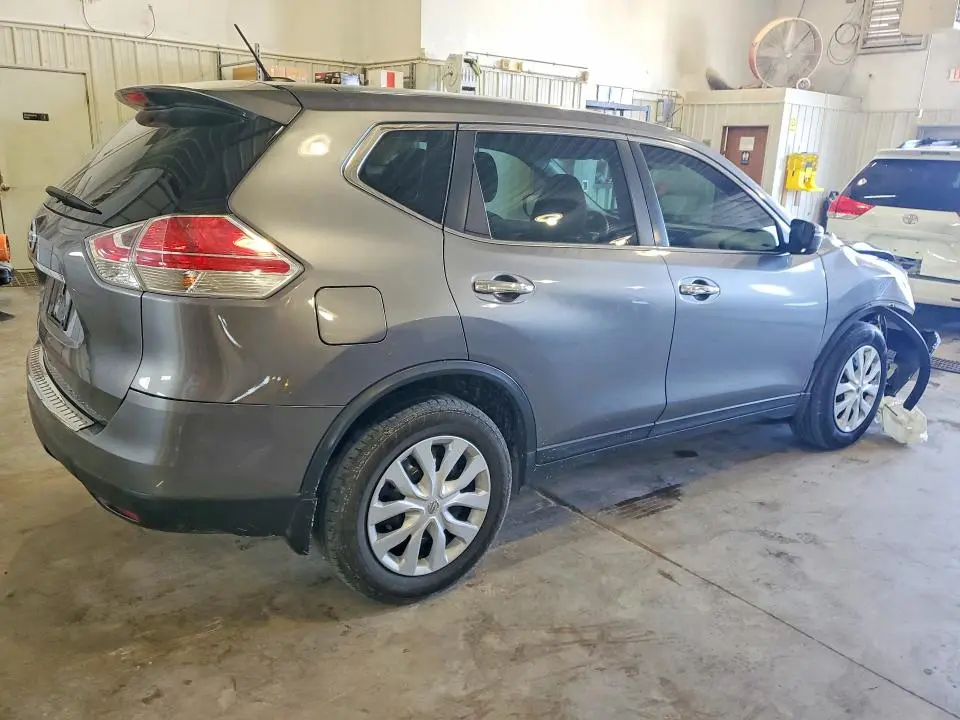2015 NISSAN ROGUE S  