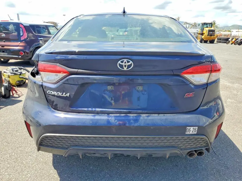 2020 TOYOTA COROLLA SE  