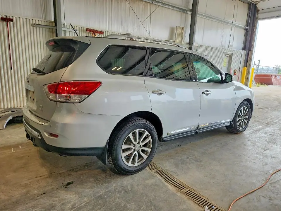 2014 NISSAN PATHFINDER SL  