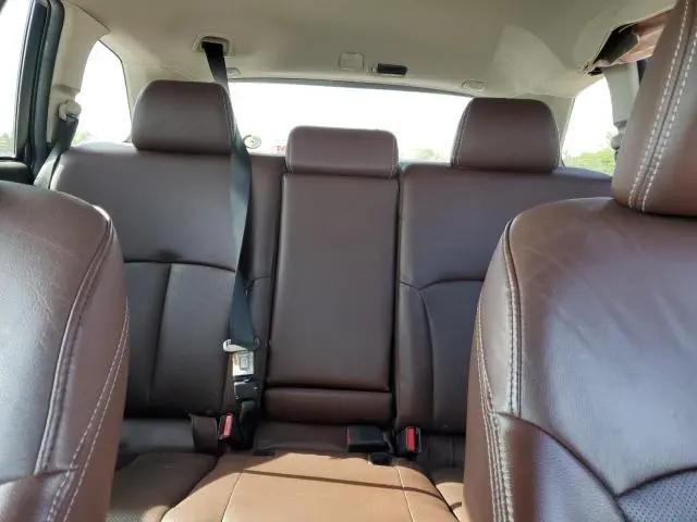 2013 SUBARU OUTBACK 3.6R LIMITED  